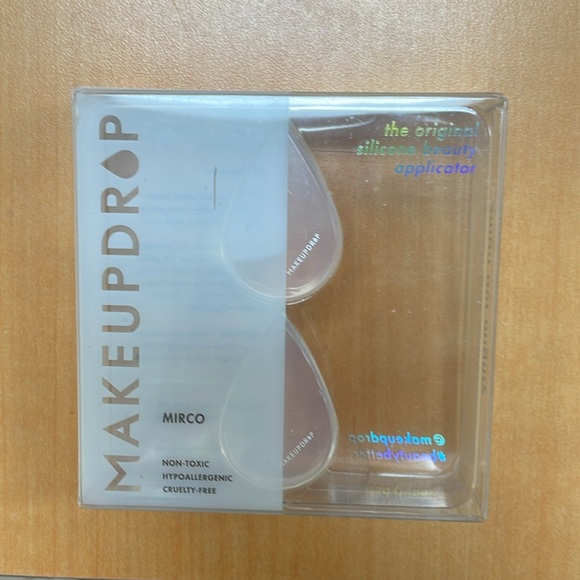 New MakeupDrop Micro Silicone Beauty Applicator!!🔥🔥🔥 - Picture 6 of 15
